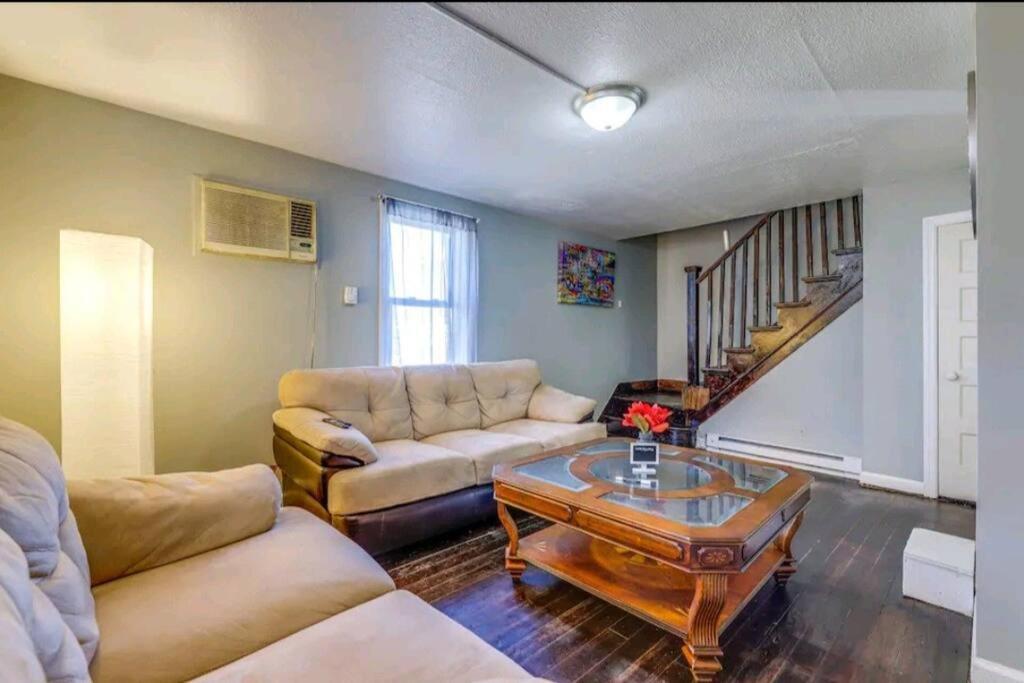 Comfortable Home Away From Home East Hartford Eksteriør bilde